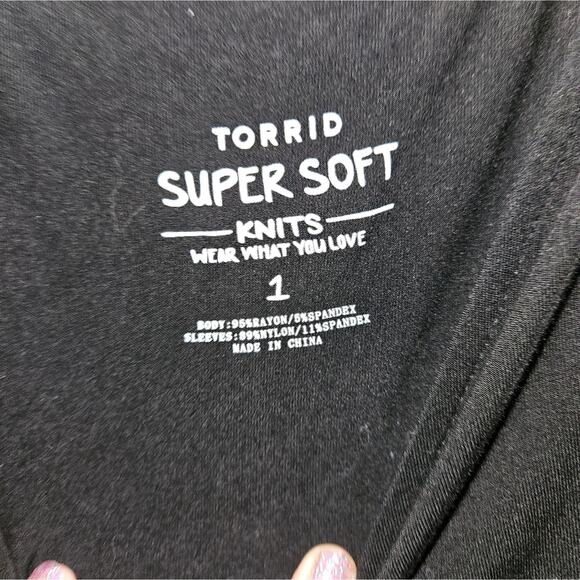 Torrid Black Cap Sleeve Bodysuit with Decorative Neckline - Picture 2 of 2